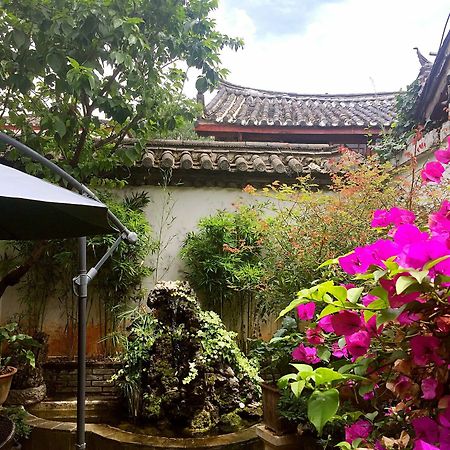 Lize Graceland Artistic Suite Inn Lijiang  Zewnętrze zdjęcie
